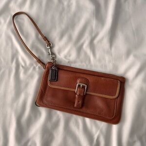 Vintage Coach Brown Leather Wristlet